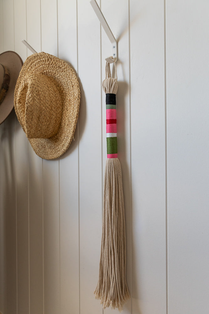 Tassel in Pink/Green