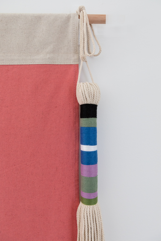 Tassel in Blue/Violet