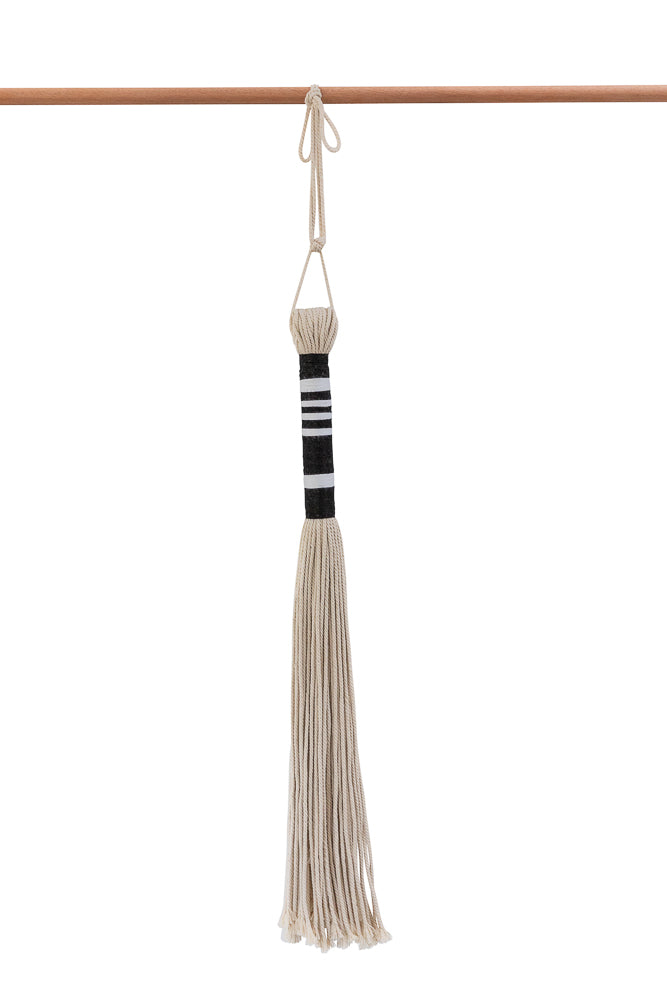 Tassel in Black/White